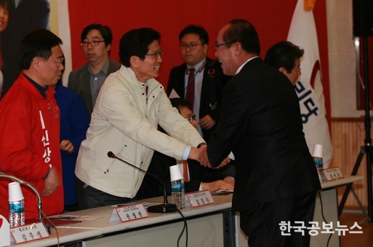 기사 사진