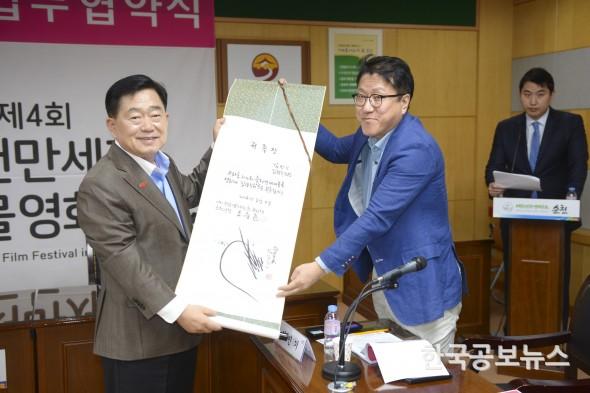 기사 사진
