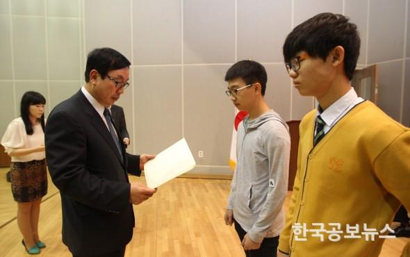 기사 사진