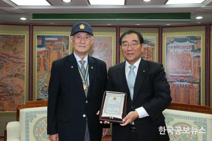 기사 사진