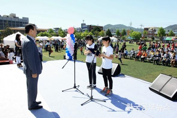 기사 사진