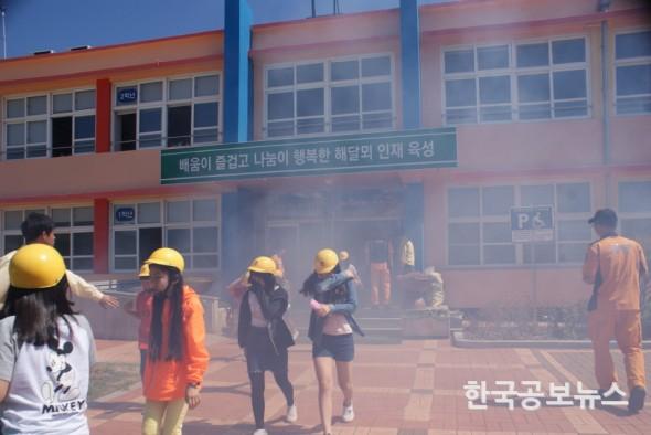 기사 사진