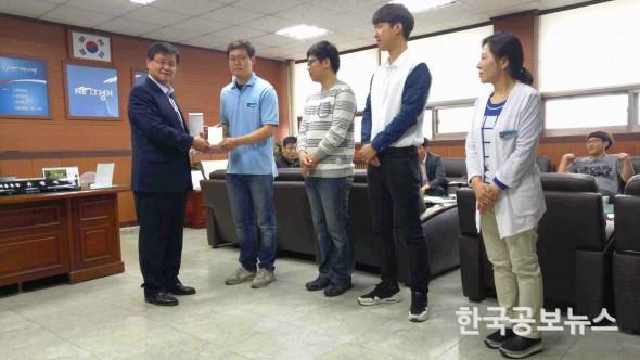 기사 사진