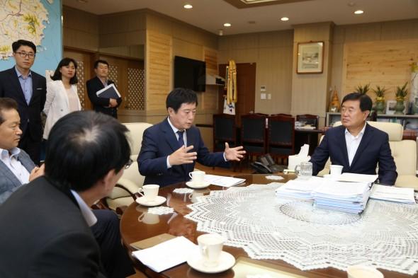 기사 사진