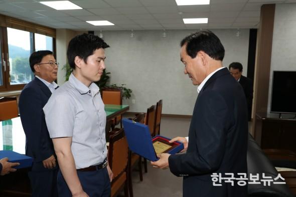 기사 사진