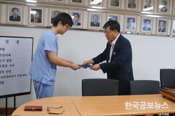 기사 사진