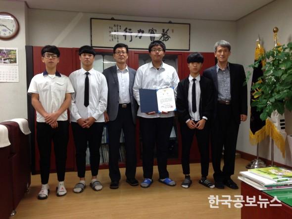 기사 사진