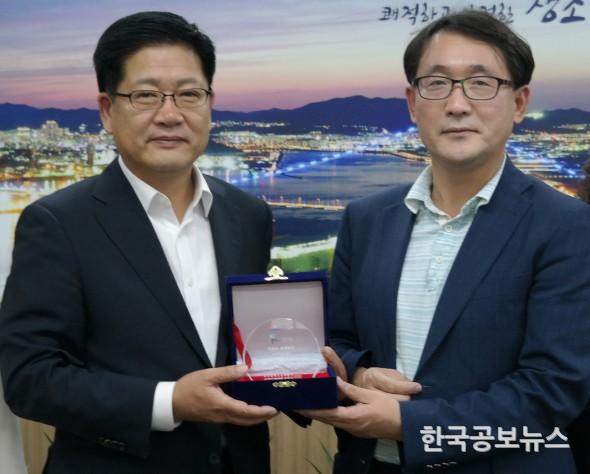 기사 사진
