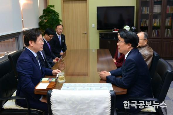 기사 사진