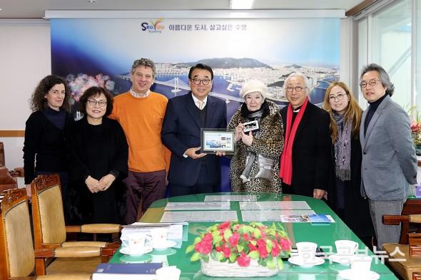기사 사진