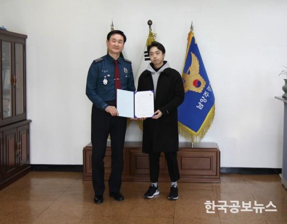 기사 사진