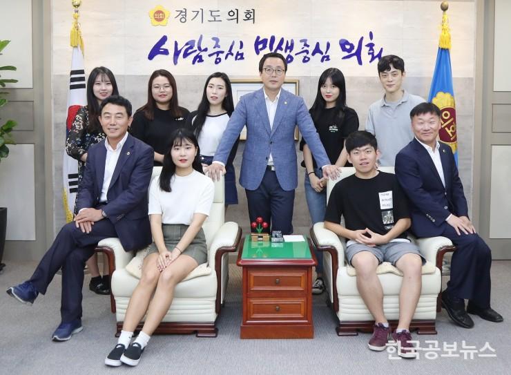 기사 사진