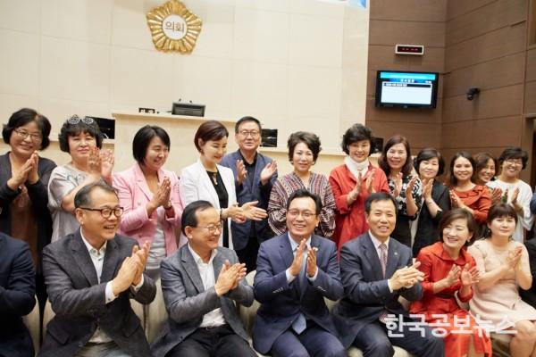 기사 사진