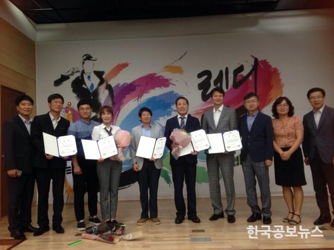 기사 사진