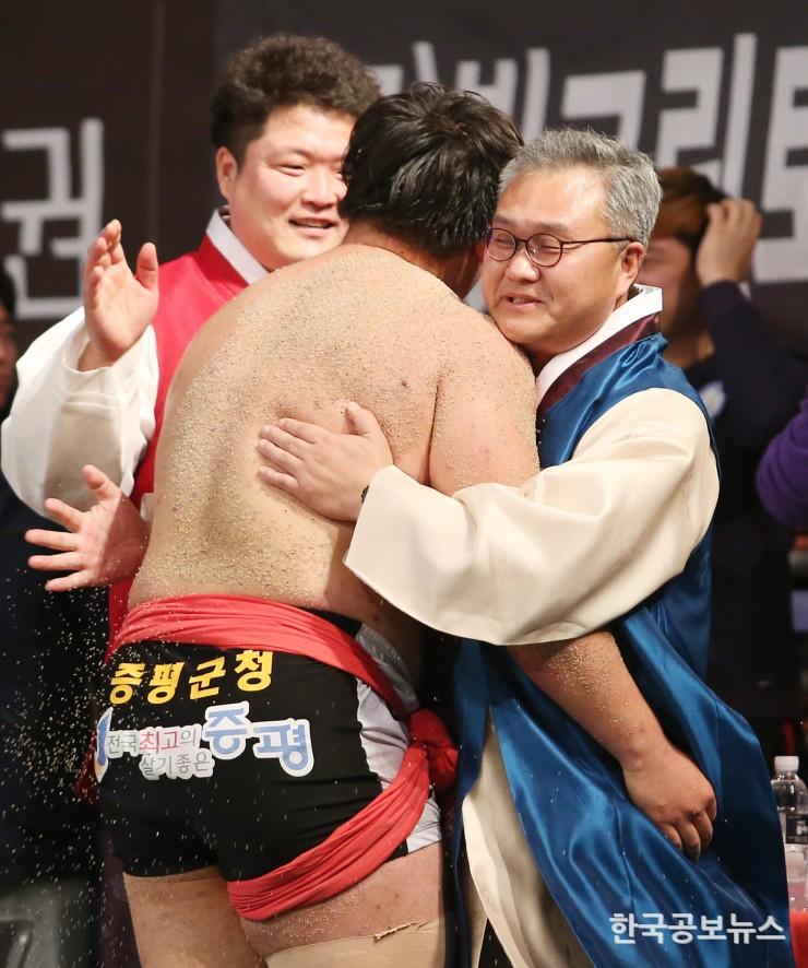 기사 사진