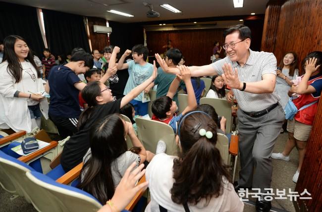 기사 사진