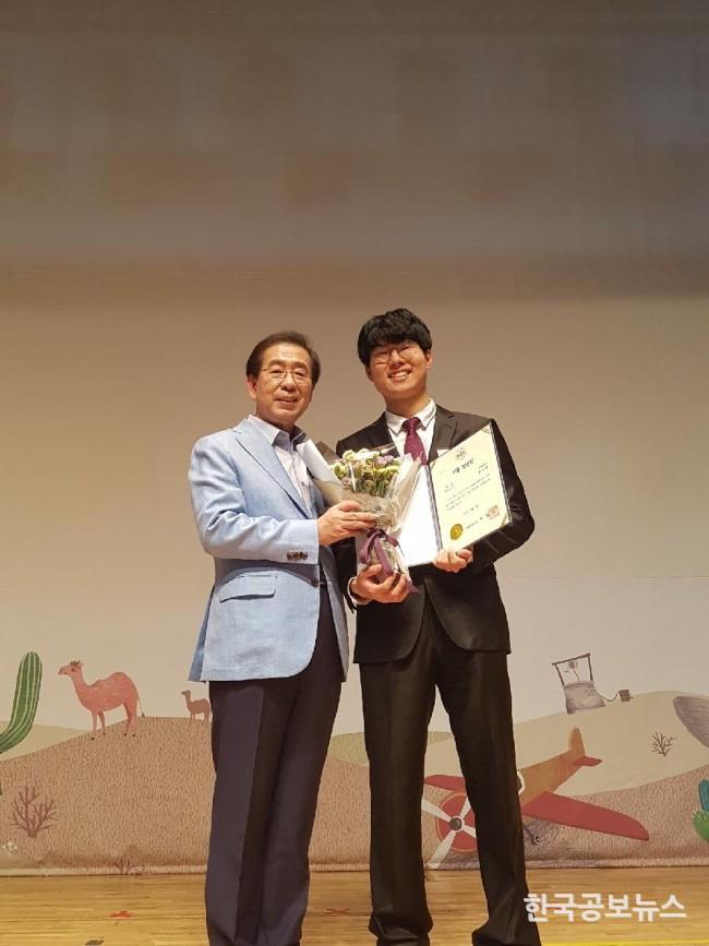 기사 사진