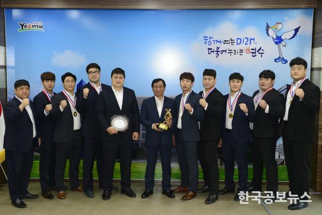 기사 사진