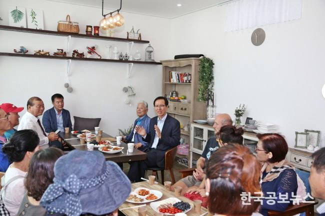 기사 사진