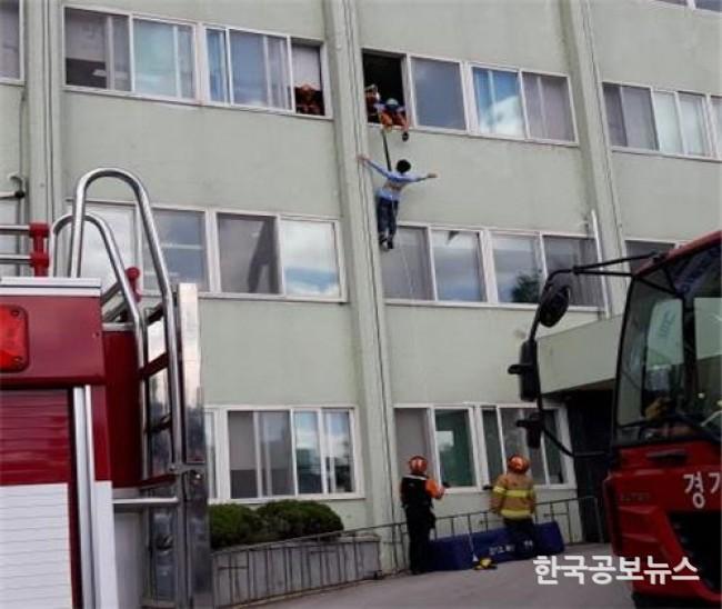 기사 사진