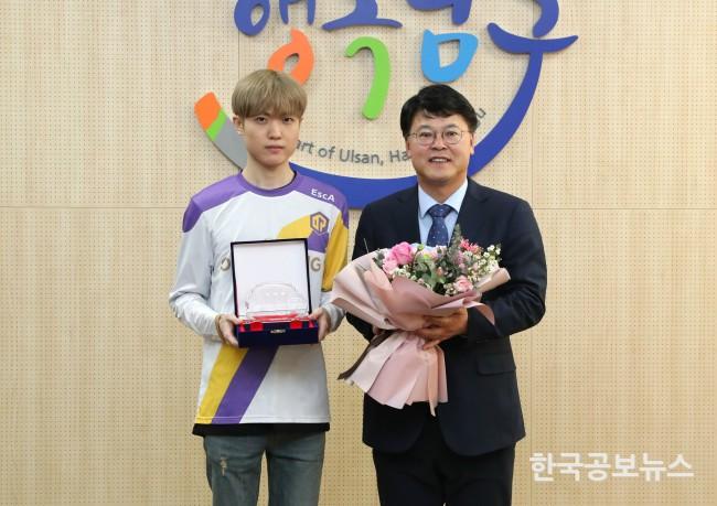 기사 사진