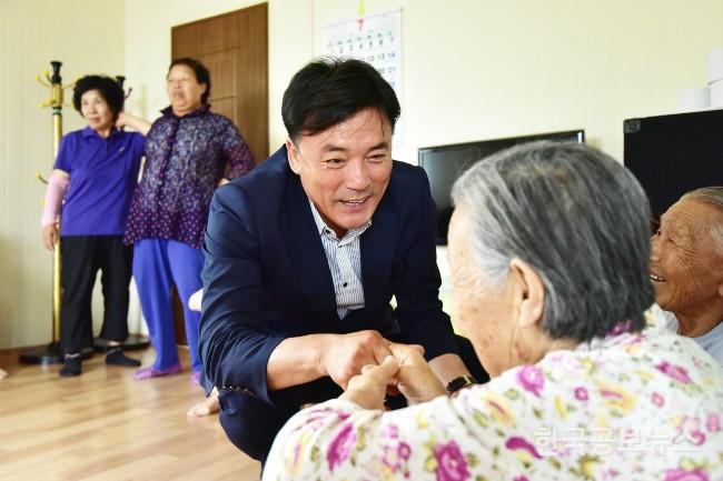 기사 사진