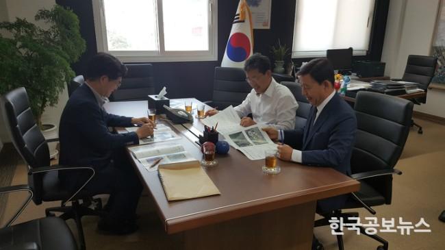 기사 사진