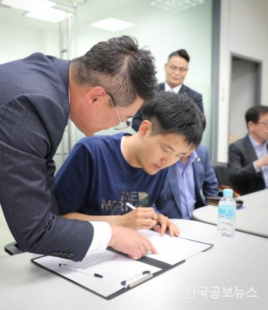 기사 사진