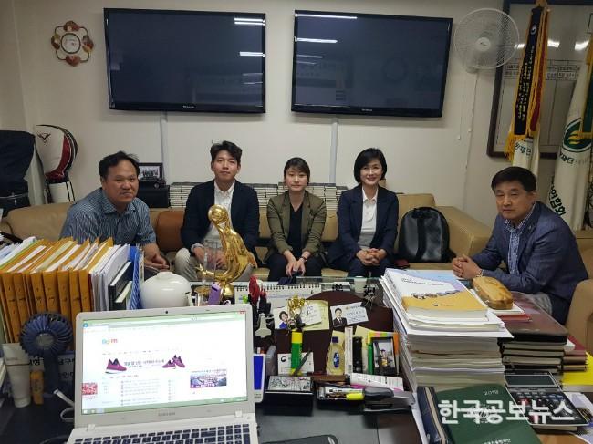 기사 사진