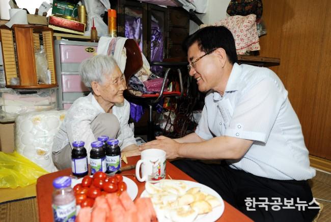 기사 사진