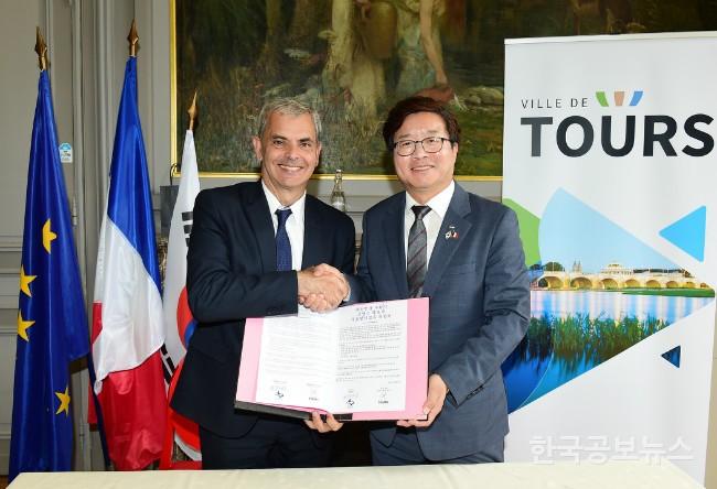 기사 사진