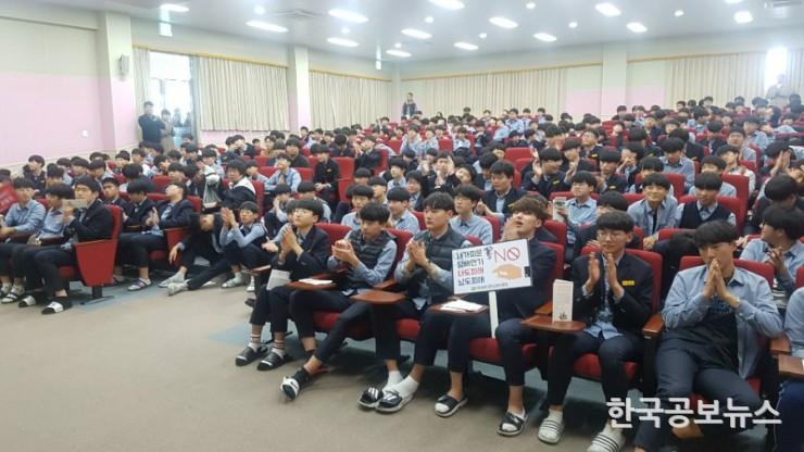 기사 사진