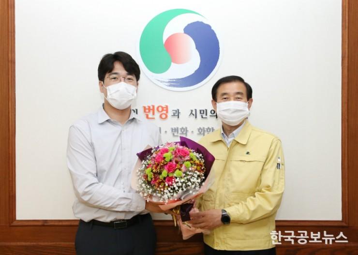 기사 사진