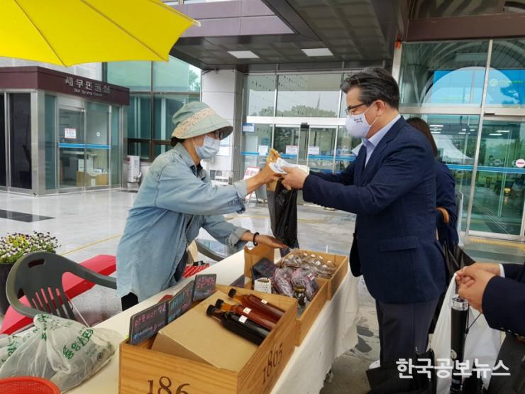 기사 사진