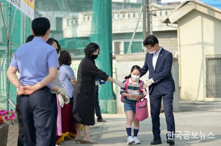 기사 사진