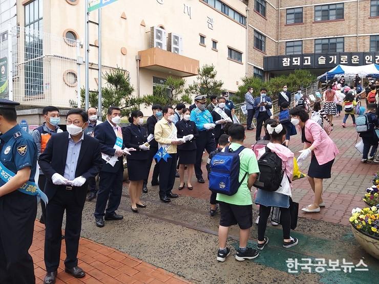 기사 사진
