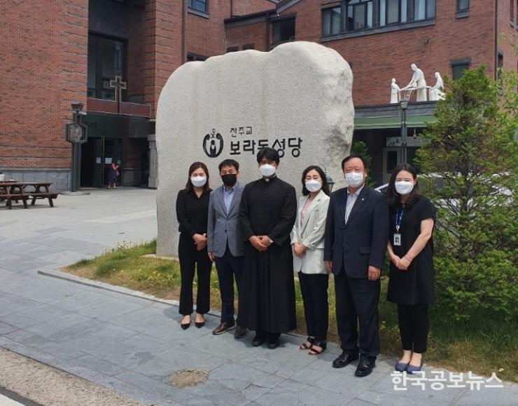 기사 사진