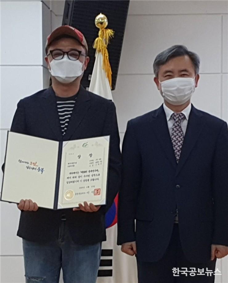 기사 사진
