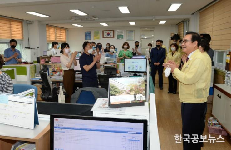 기사 사진