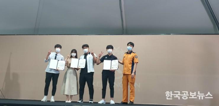 기사 사진