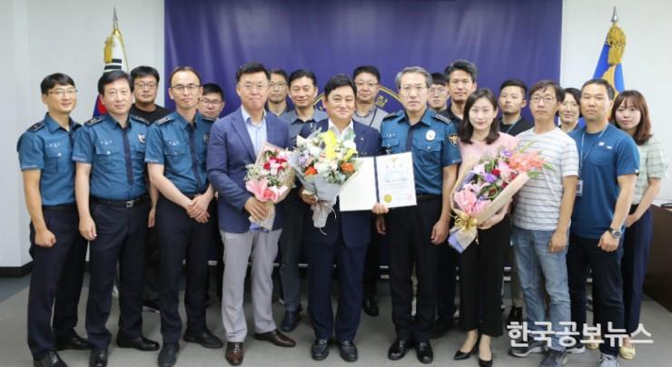 기사 사진