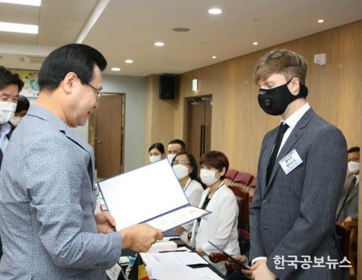 기사 사진