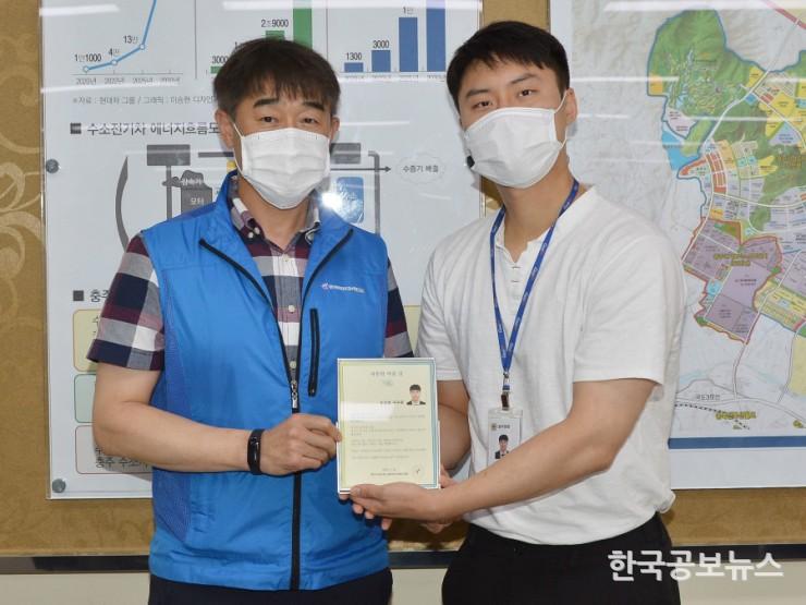 기사 사진