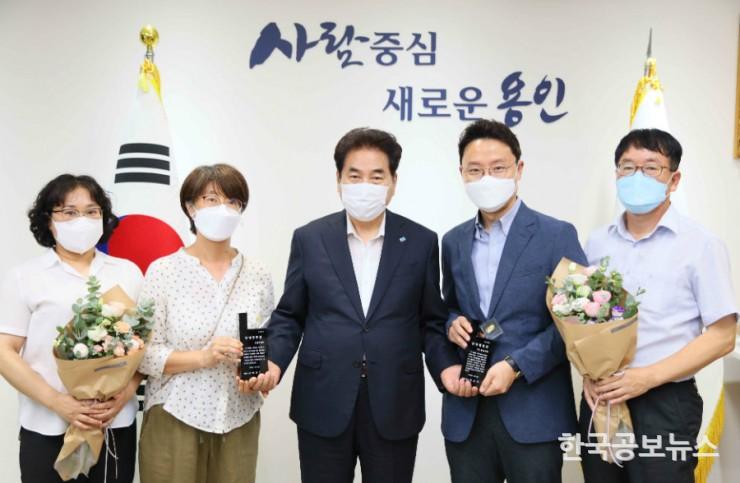 기사 사진