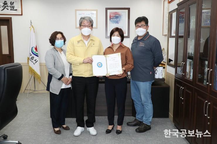 기사 사진