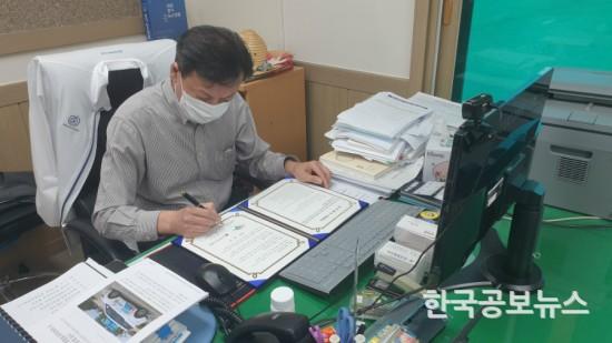 기사 사진