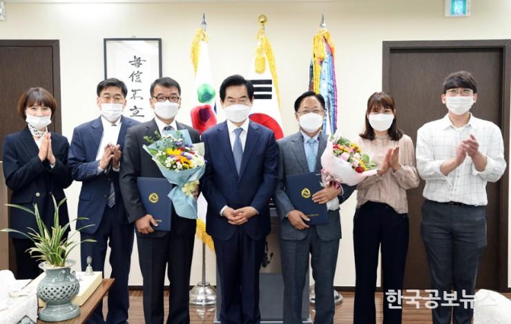 기사 사진