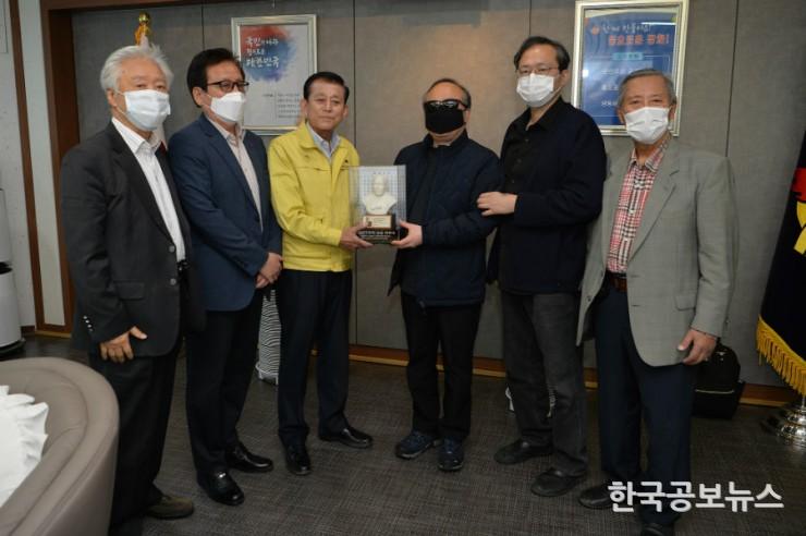 기사 사진