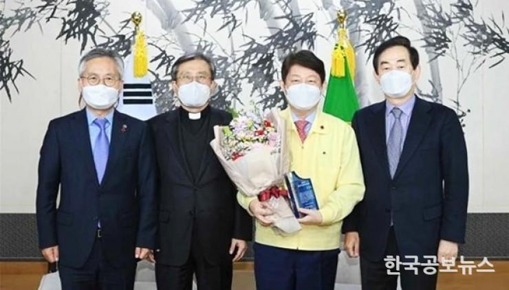 기사 사진