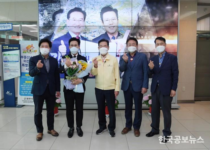 기사 사진
